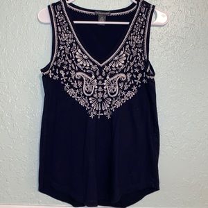 Navy sleeveless Chelsea and Theodore top size Medium $15